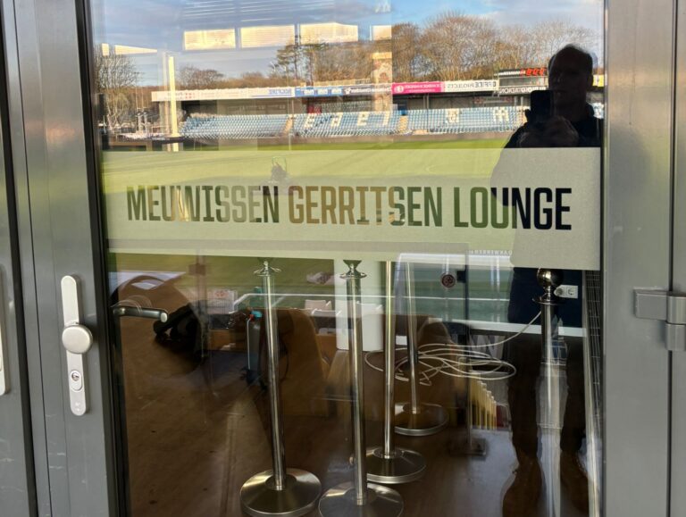 PHOTO-2025-11-21-18-20-35